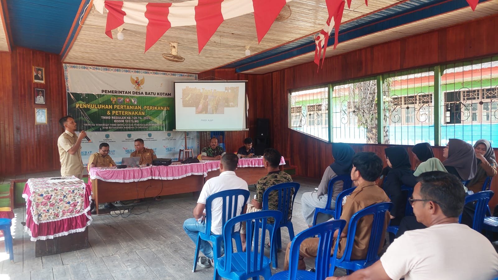 TMMD ke-125 Kodim 1017/Lamandau Gelar Penyuluhan Pertanian, Perikanan, dan Peternakan untuk Warga Desa Batu Kotam