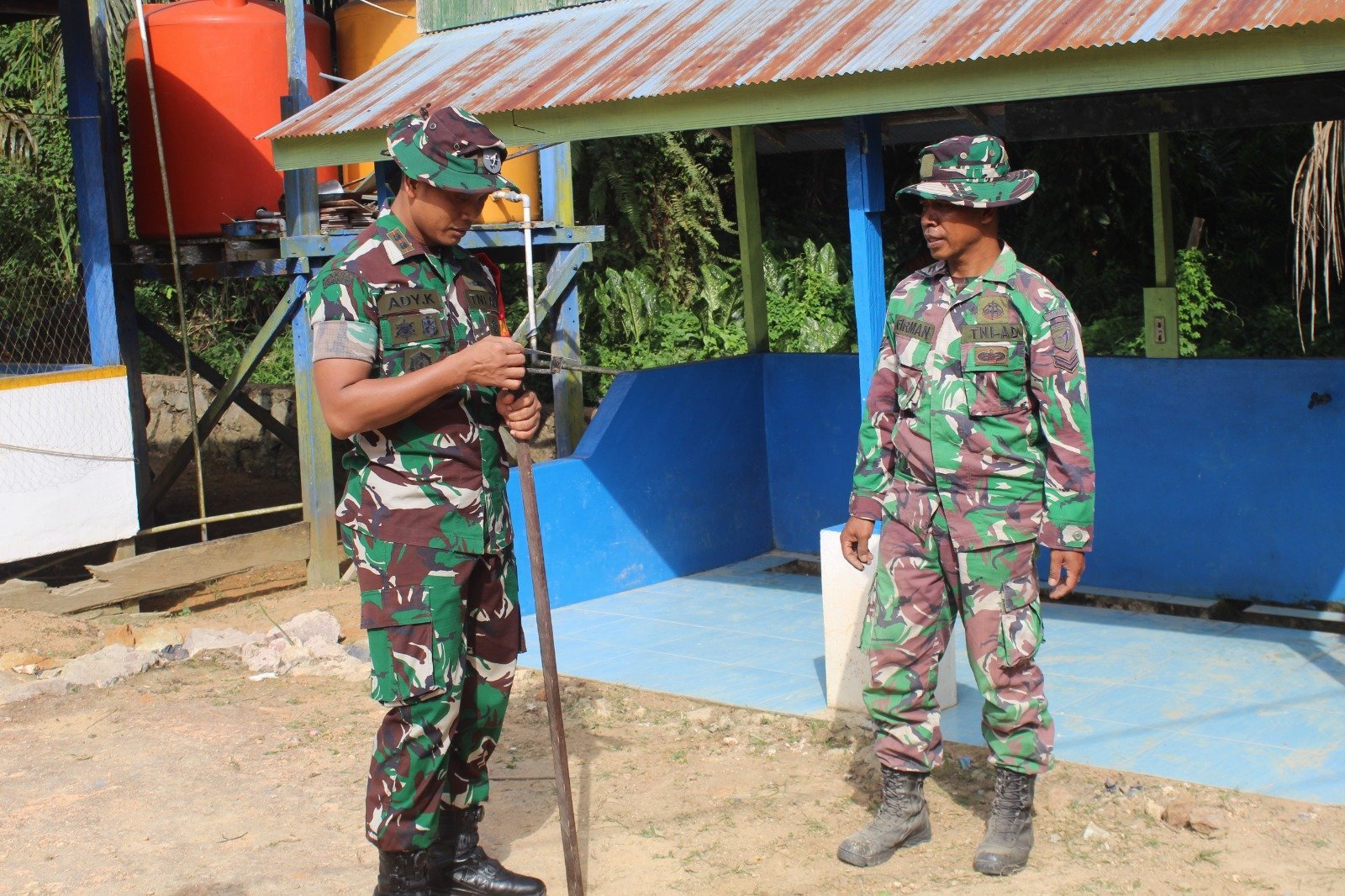 Dandim 1017/Lamandau Tinjau Lokasi TMMD Reguler ke-125 dan Jalin Keakraban dengan Warga Batu Kotam