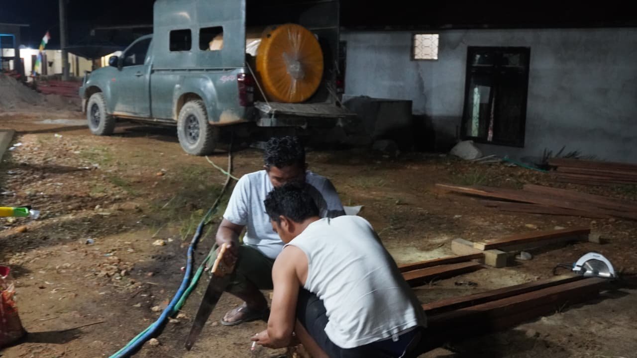 Dukung Sanitasi Desa, Satgas TMMD ke-127 Hadirkan Tandon Air Bersih di Mushola