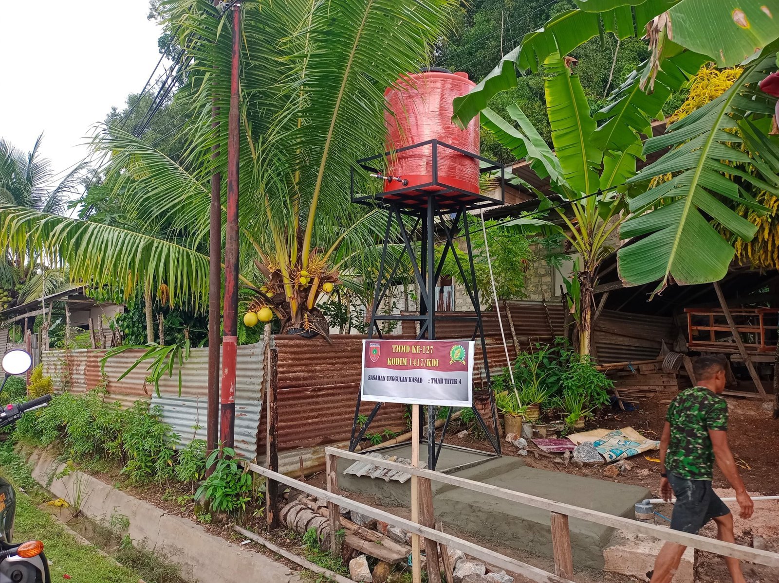 Satgas TMMD 127 Kodim 1417/Kendari Bangun Sumur Bor untuk Warga Sambuli