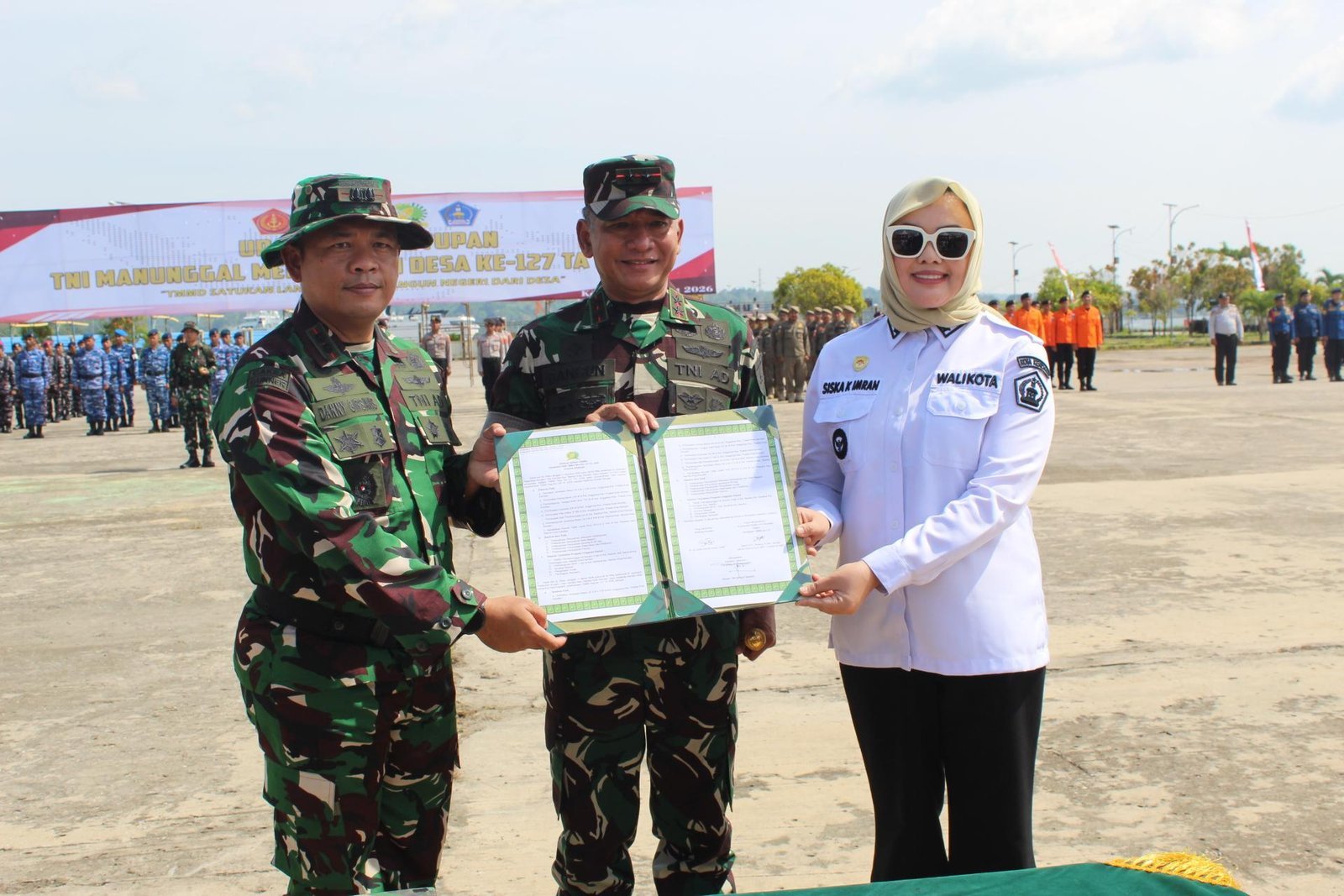 Pangdam XIV/Hasanuddin Tutup Program TMMD 127 Kodim 1417/Kendari