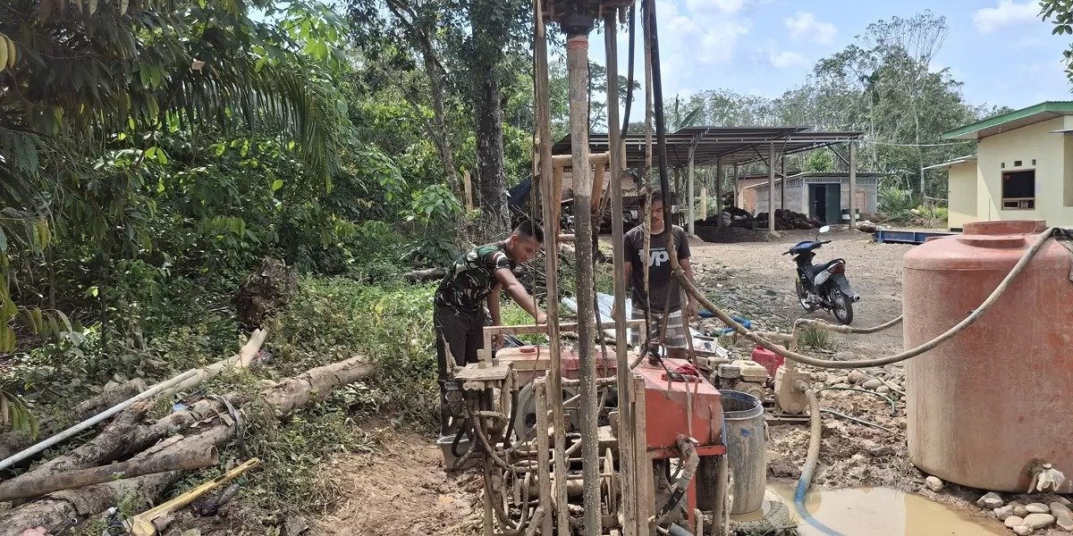 Kerja Keras Satgas TMMD Lahat, Pengeboran Sumur Demi Kesejahteraan Warga