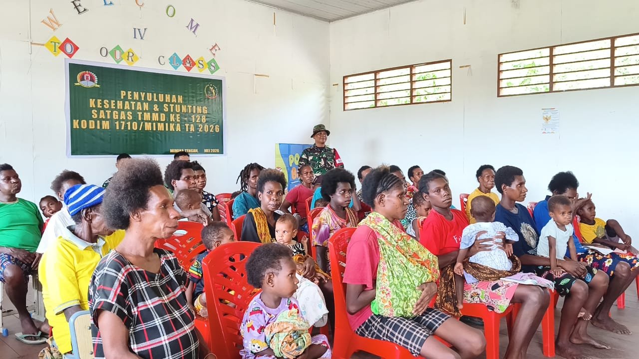 Satgas TMMD ke-128 Gandeng Pustu Kampung Keakwa Edukasi Warga tentang Kesehatan