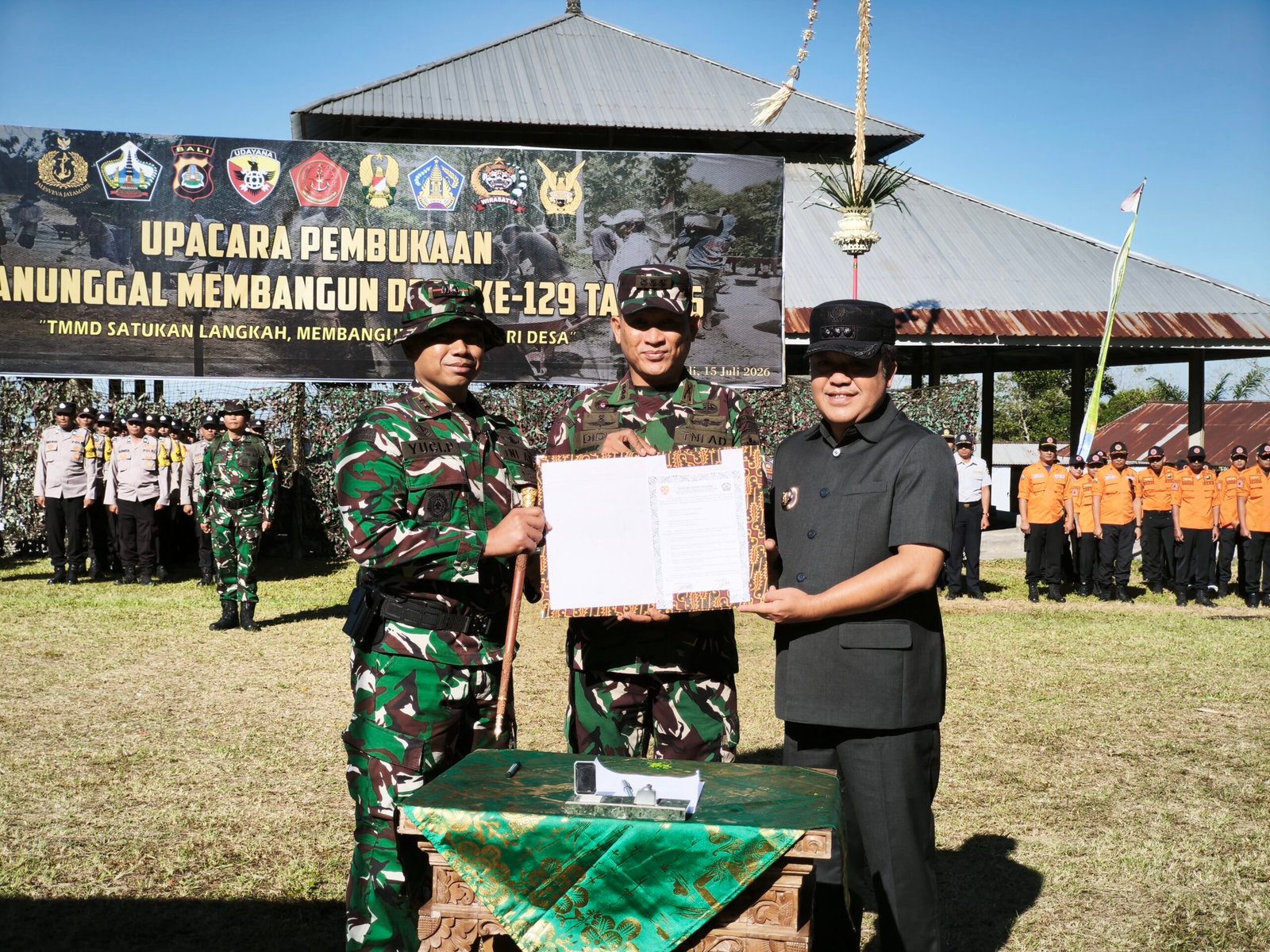 Didampingi Dandim 1626/Bangli,Bupati Bangli Tinjau Langsung Sasaran Fisik TMMD Ke-129 di Desa Sekardadi