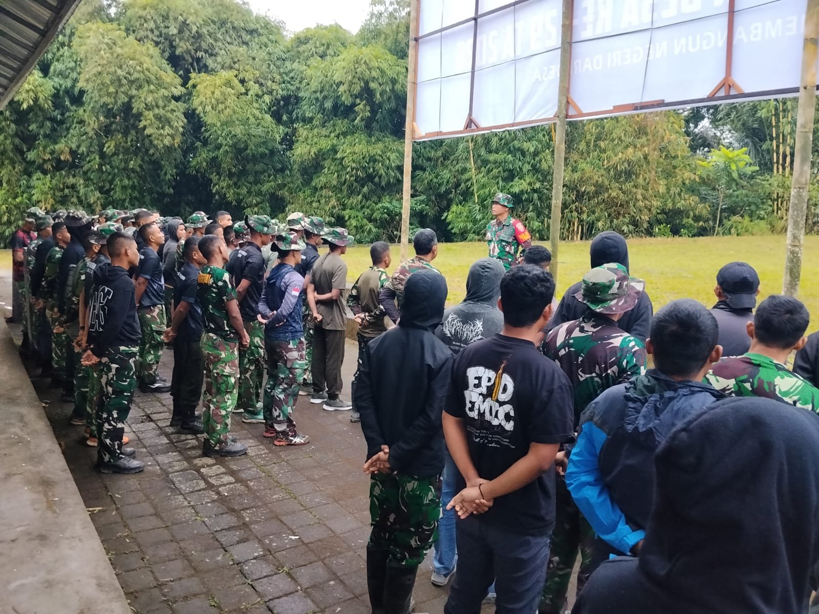 Apel Pagi Satgas TMMD Ke-129 Kodim 1626/Bangli Jadi Kunci Kesiapan Personel di Lapangan