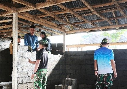 Rehabilitasi RTLH TMMD Ke-129 Kodim 1626/Bangli Tingkatkan Kualitas Hidup Masyarakat Desa